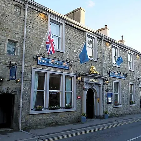 The Golden Lion At Settle