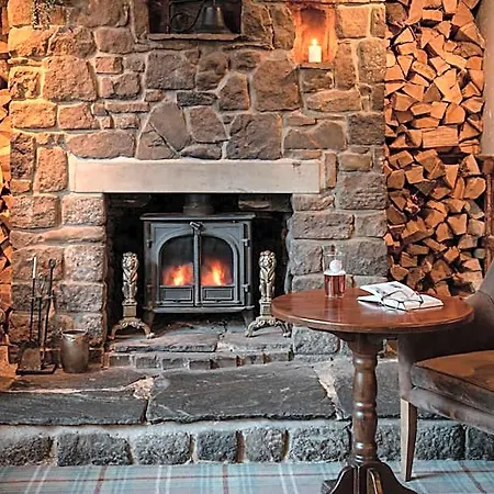 The Golden Lion At Settle فندق 4*