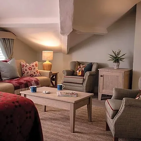 The Golden Lion At Settle فندق سكيبتون