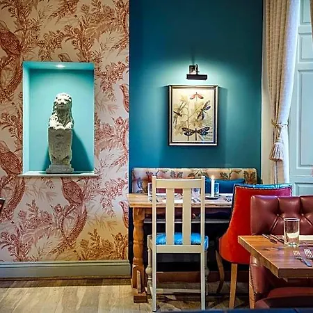 The Golden Lion At Settle سكيبتون